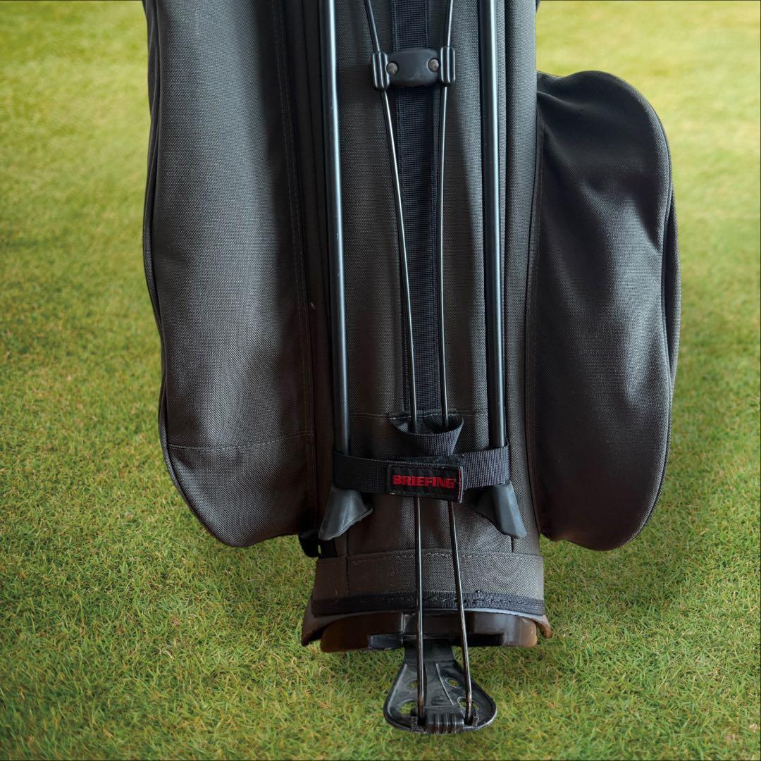 ブリーフィング　キャディバッグ　ショルダー式　スタンド式　軽量　チャコールグレー