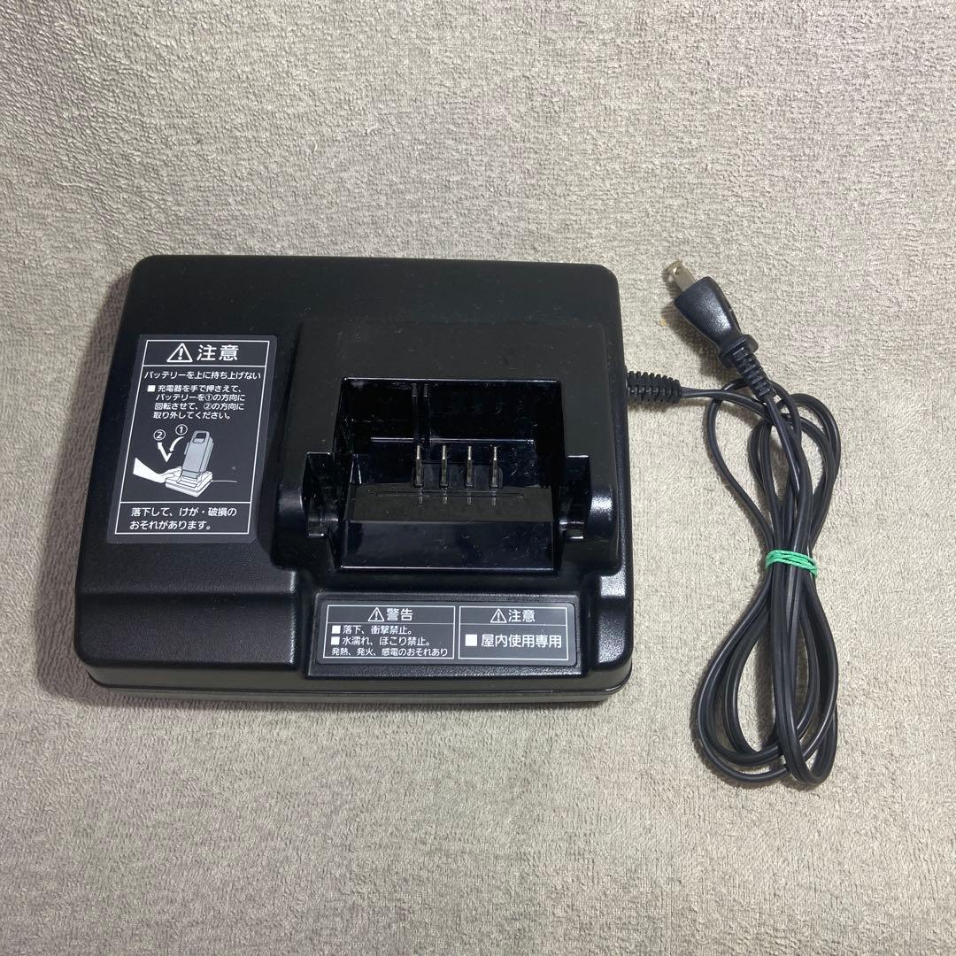 パナソニック充電器　NKJ069Z1 ブラック