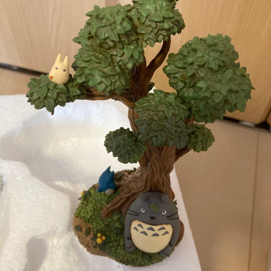 となりのトトロ　ジオラマ砂時計　クスノキとトトロたち