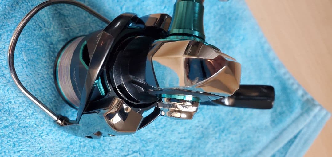 エメラルダスairFC2500DH