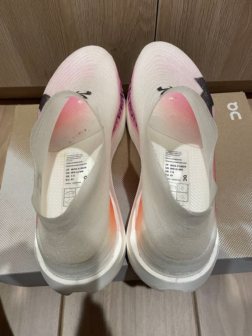 スパイク・シューズ On Cloudboom Strike LS 26.0cm