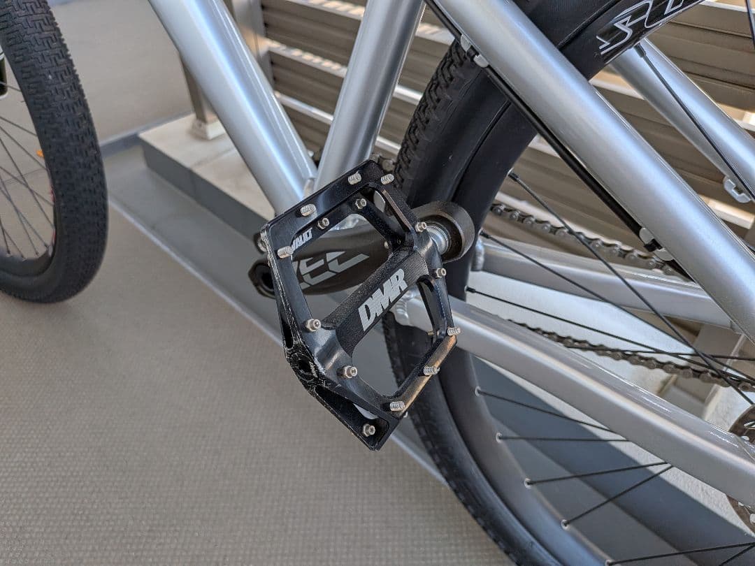 Santa Cruz Jackal　ジャッカル　2020シルバー