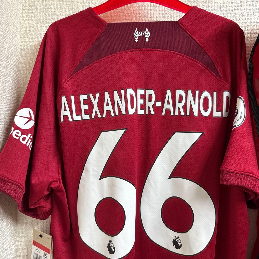 リヴァプール アーノルド ユニフォーム カバー＋ハンガー＋マフラータオル