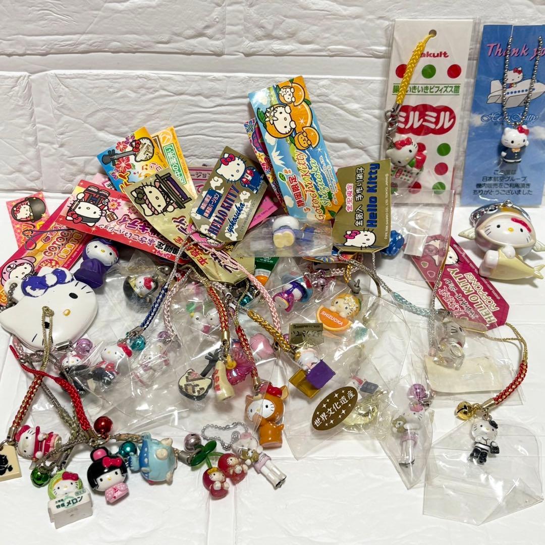 希少　ハローキティ　ご当地　根付け　ストラップ　キーホルダー　大量　まとめ売り