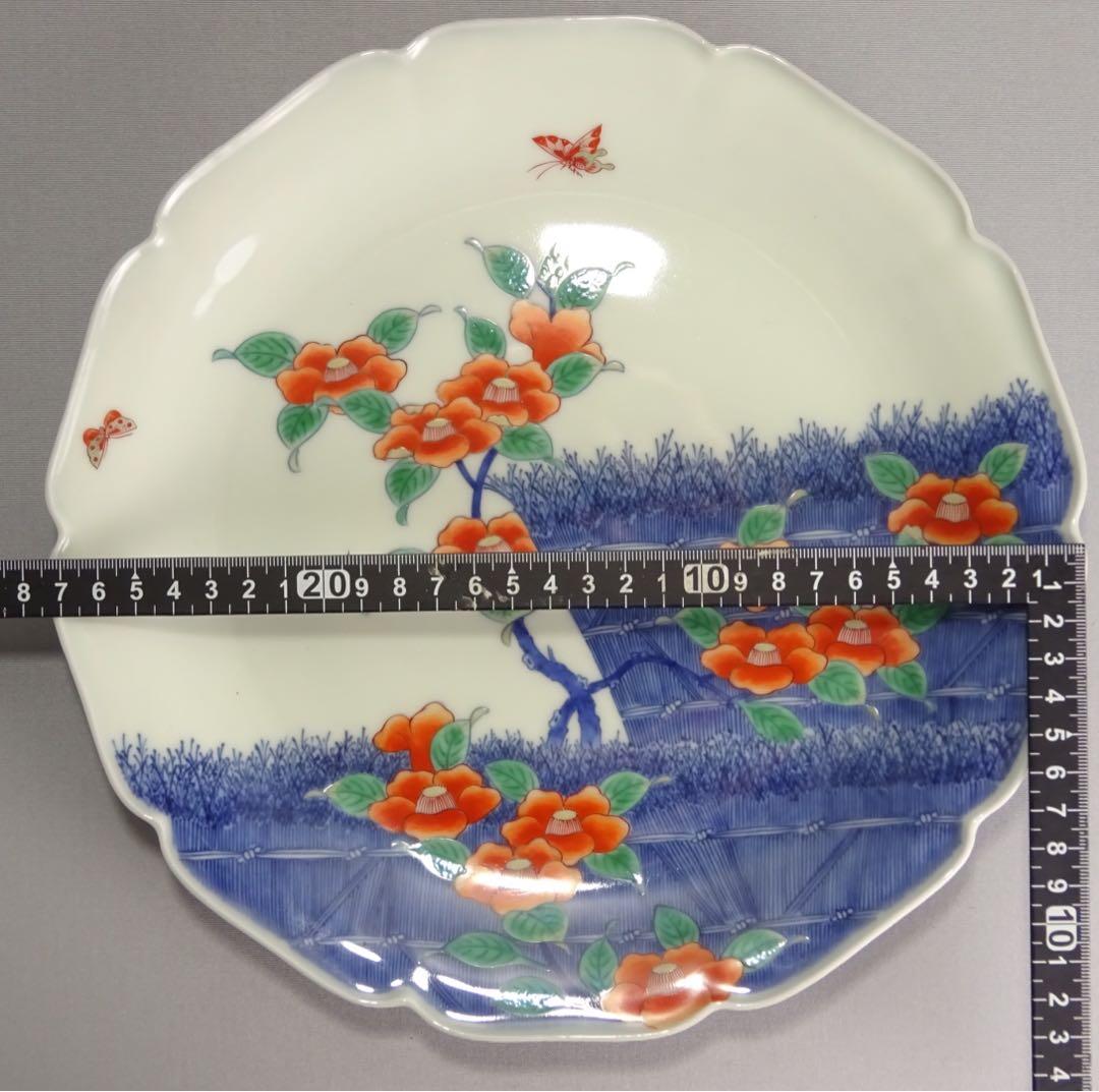 名工　十二代　今泉今右衛門　色鍋島　柴垣椿絵　額皿　飾皿　輪花形　大皿　九寸皿