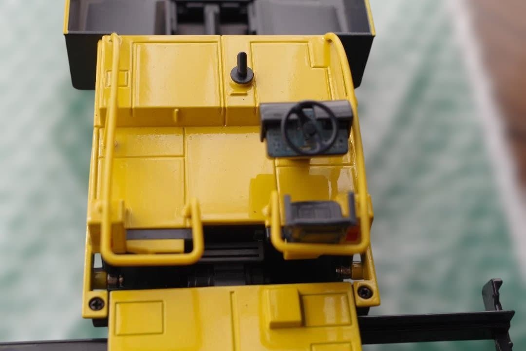 住友アスファルトフィニッシャーミニチュア