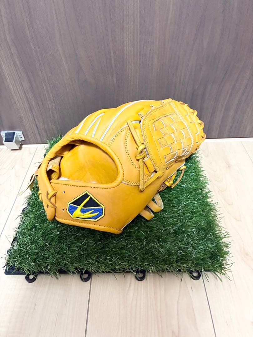 LIND SPORTS 硬式内野手グラブ　湯もみ型つけ済み