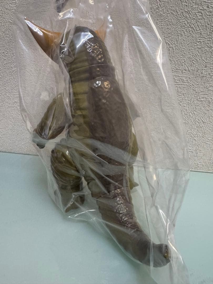 安楽安作　ゴモラ　ウルトラマン　メディコムトイ　MCT TOKYO　科学特捜隊