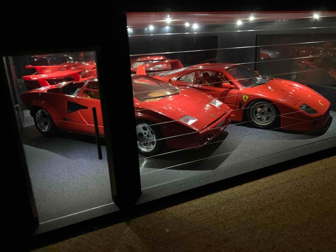 ミニカー用ジオラマ：1/18 ショールームタイプガレージ