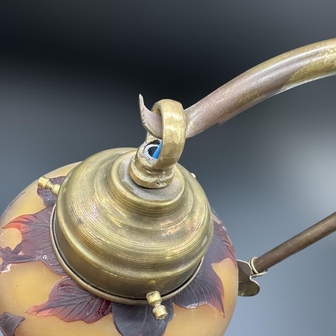 エミールガレ　一灯吊りランプ 　林檎紋　カメオ彫り　被せガラス　高さ39ｃｍ