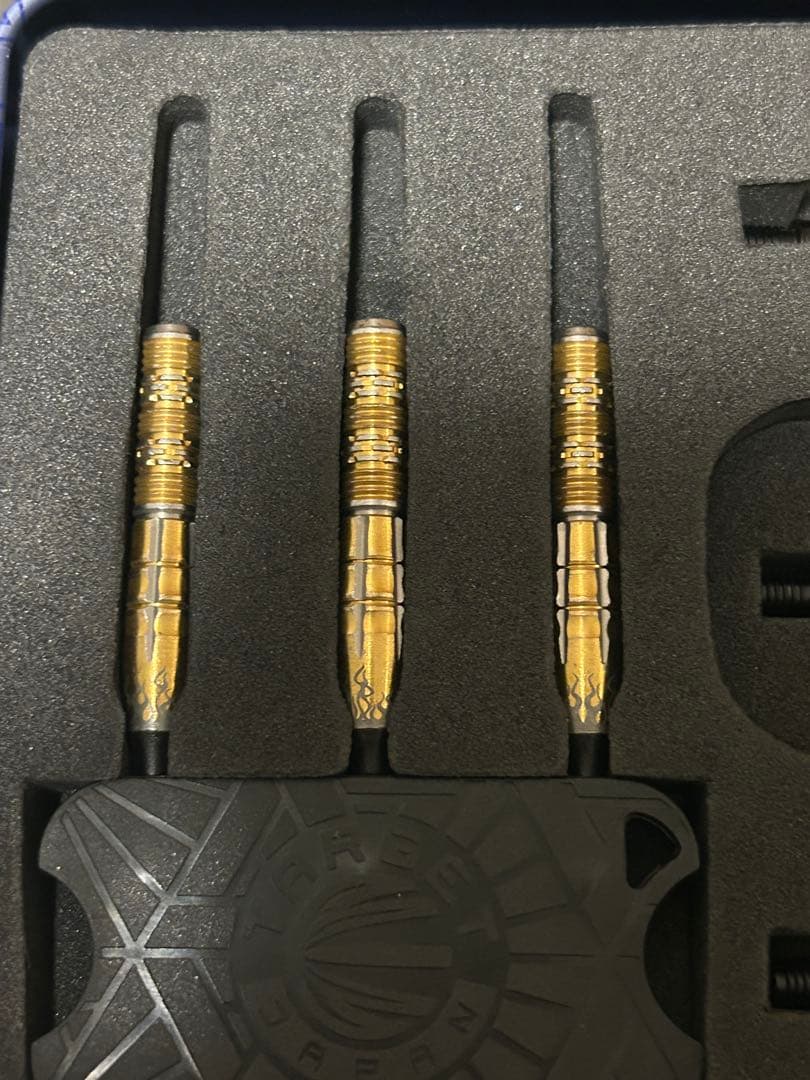 TARGET 星野光正　PYRO G11 ダーツ　ターゲット　バレル　ゴールド