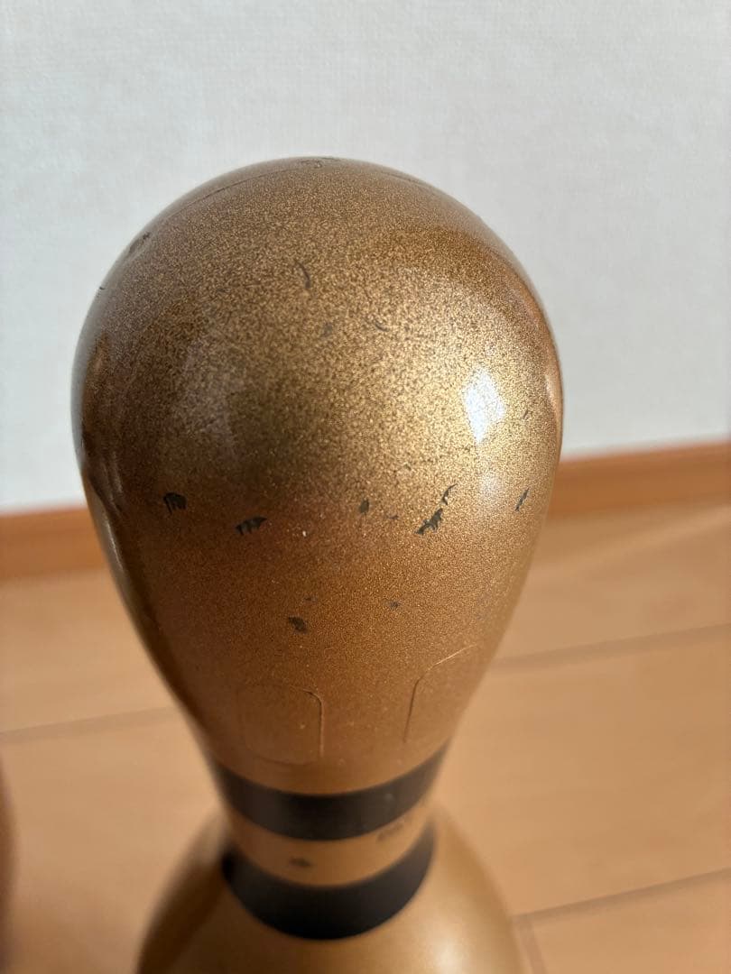 ゴールド ボウリングピン 4本セット