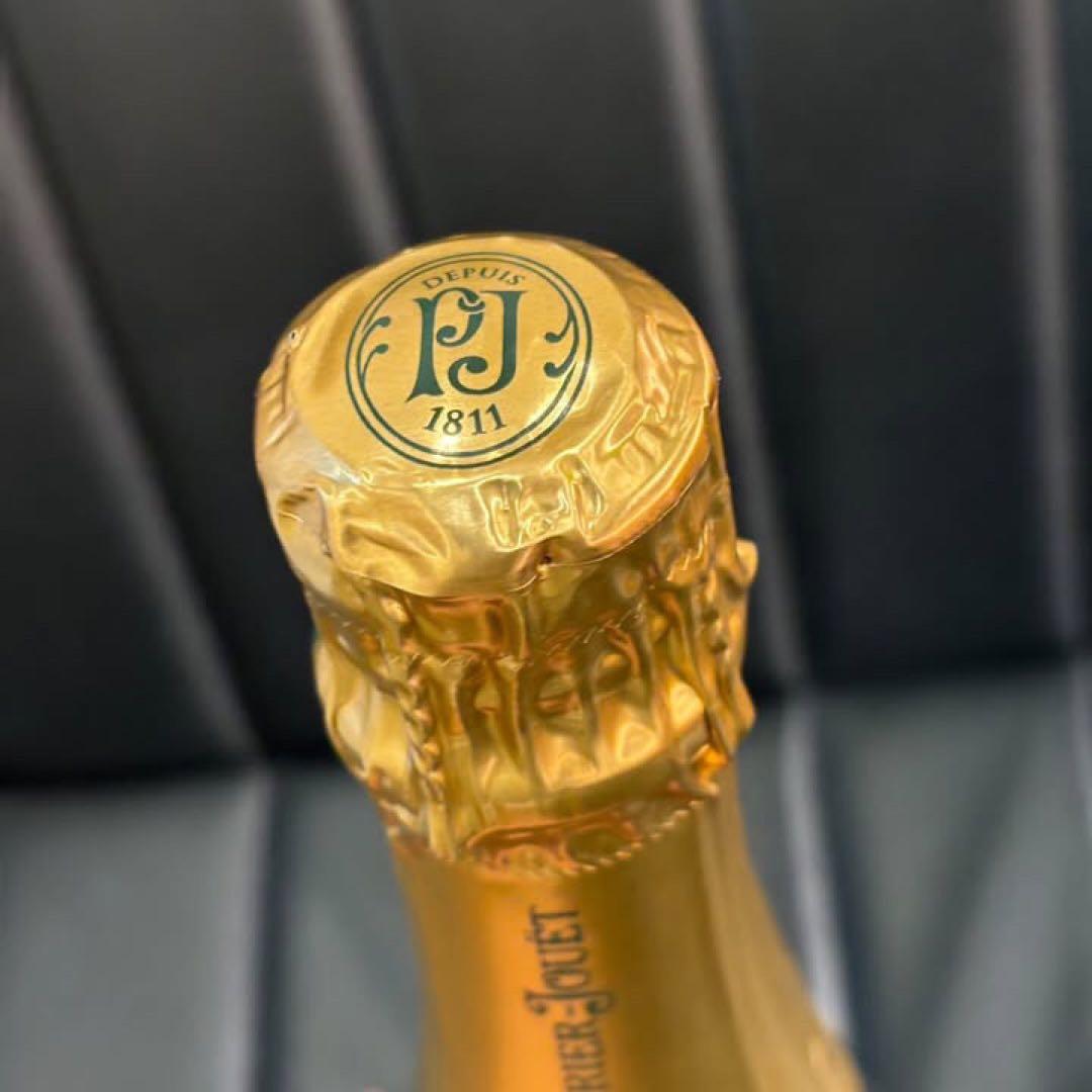 NA4616 未開栓! PERRIER JOUET ベルエポック シャンパン