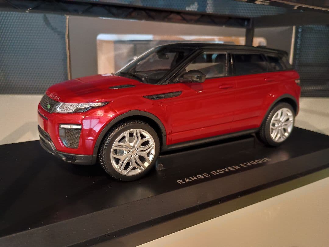 京商 レンジローバー イヴォーク Range Rover 1/18