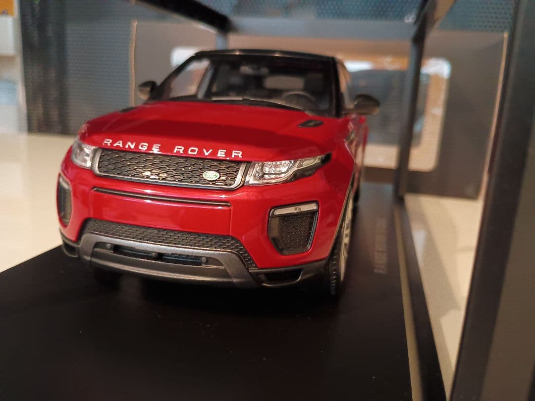 京商 レンジローバー イヴォーク Range Rover 1/18