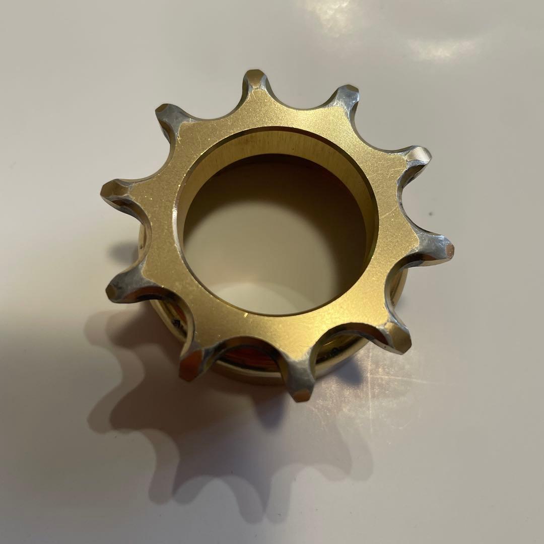 トラック　小ギア　10T ギガス　コグ　GIGAS ピスト　SUGINO