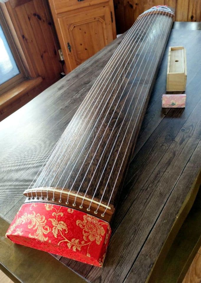 美品　琴　和楽器　弦楽器 13弦　すだれ彫り　付属品