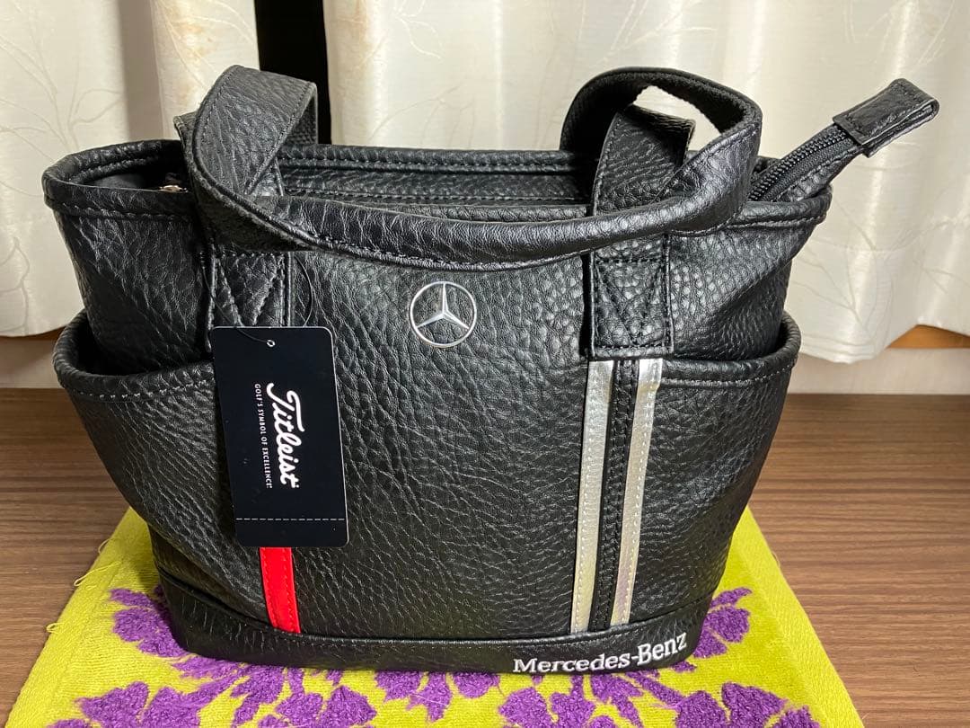 タイトリスト×メルセデスベンツ　コラボ　ラウンドトートバッグ　ブラック