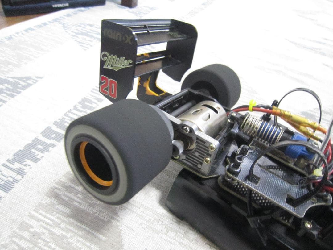 1/10 タミヤ F102 インディーカー MillerGenuineDraft