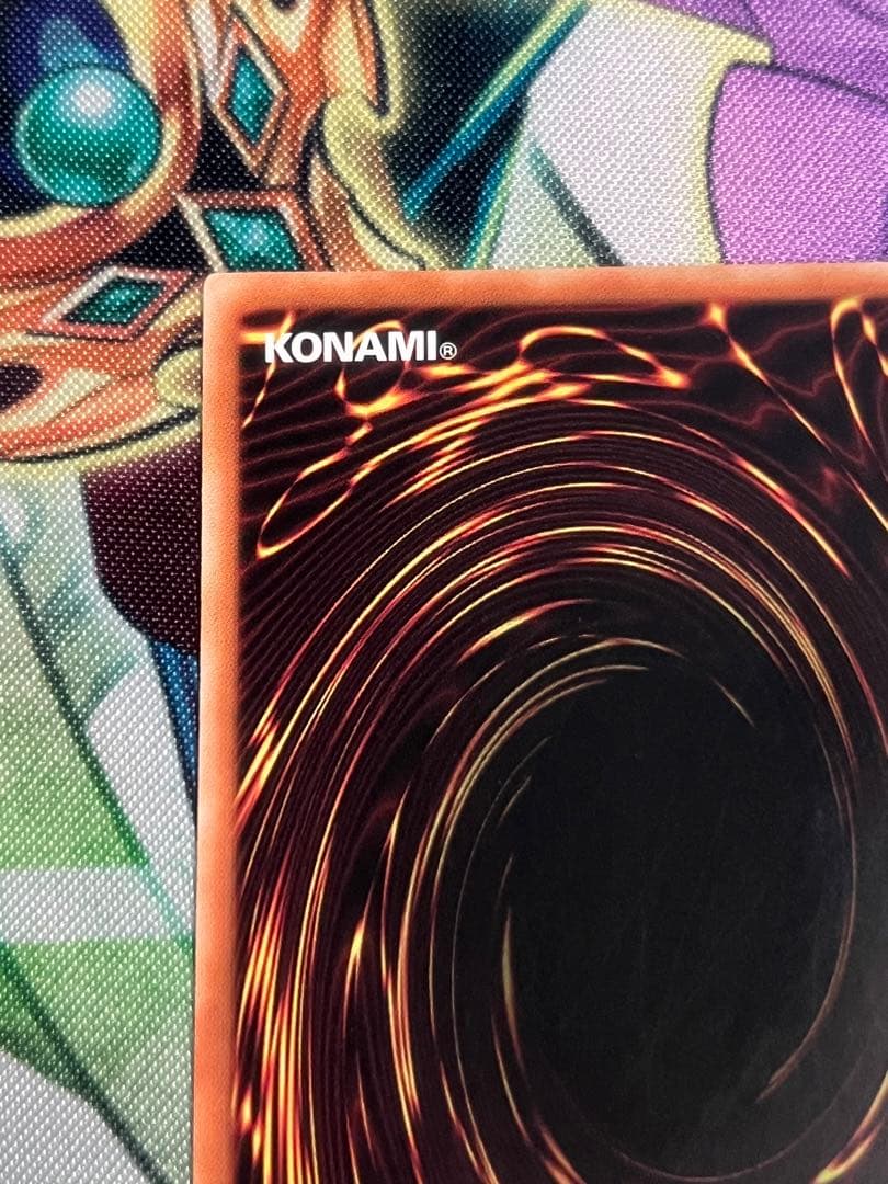 遊戯王　迷宮城の白銀姫　25th クオシク　アジア版　絵違い