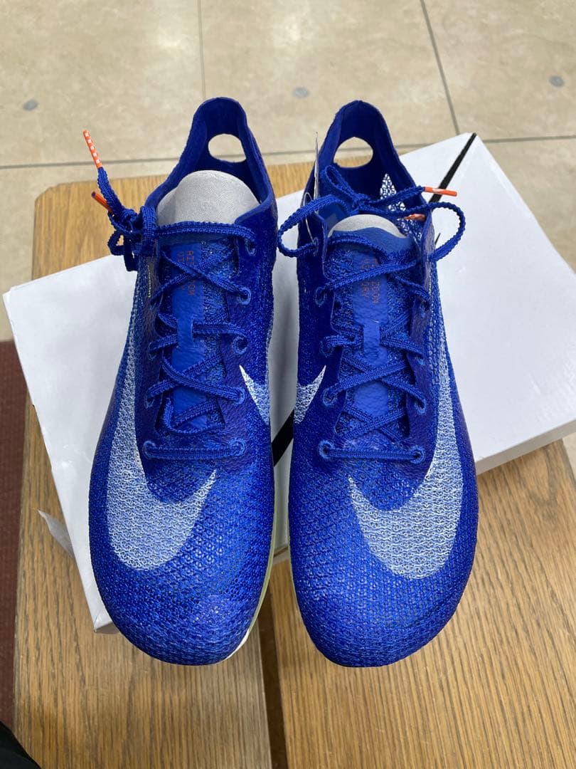 ナイキ　エアズームビクトリー　27.0