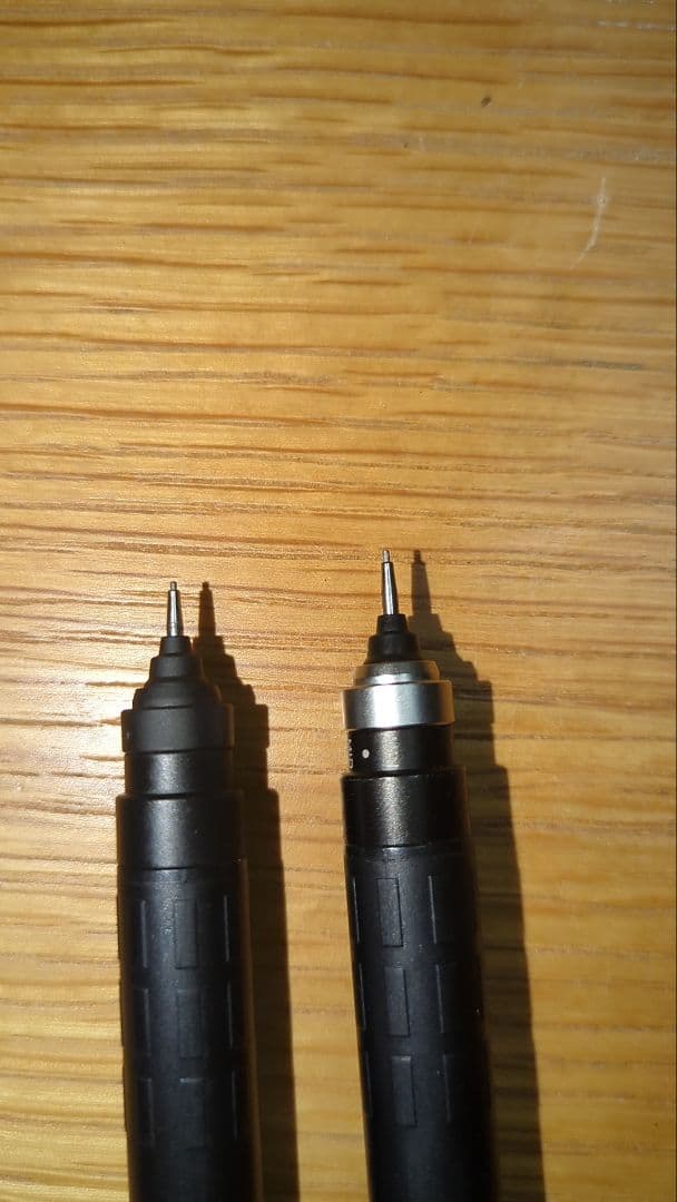 たた　クルトガDIVE　艶あり黒