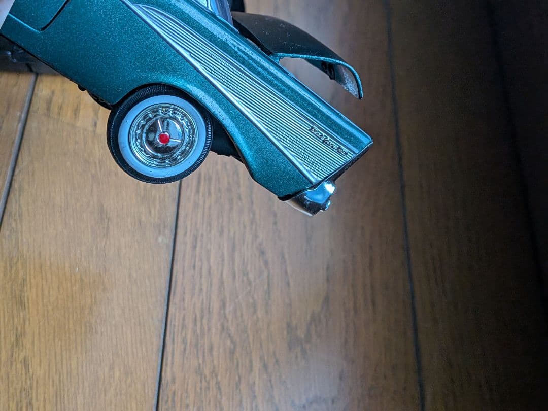 1957 CHEVY Belair&コルベット ミニカー2台 1/24 アメ車