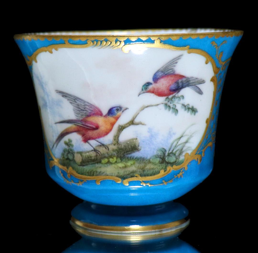オールド・セーブル 美術館級 1764年 青地色絵金彩鳥図 カップ&ソーサー