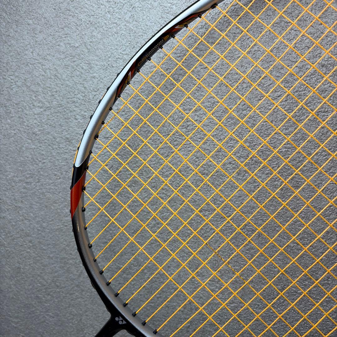 【極美品】YONEX ARCSABER 8 DX 3UG5 廃盤②