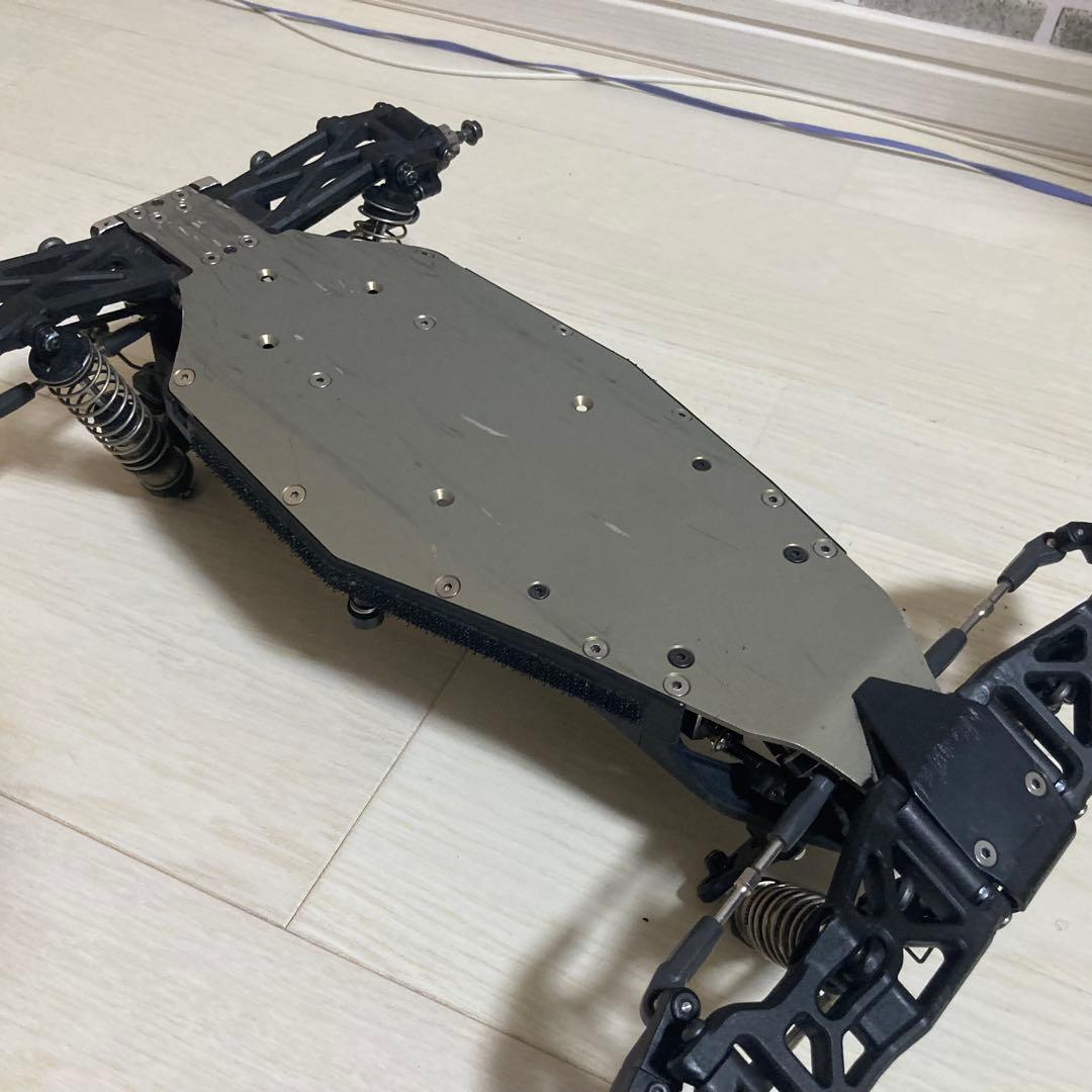 TLR22 5.0エリート　ハイエンドバギー