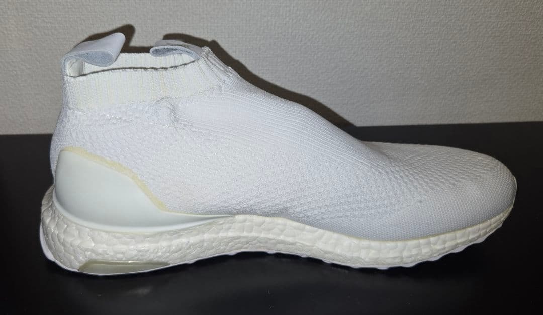 ace 16 pure control Ultra Boost ホワイト