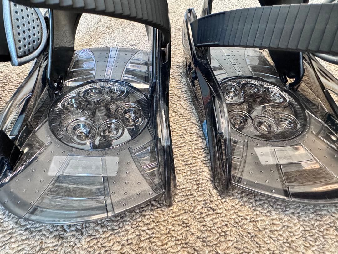 Burtonバートン.キッズGROM BOAブーツ、ビンディングセット_中古