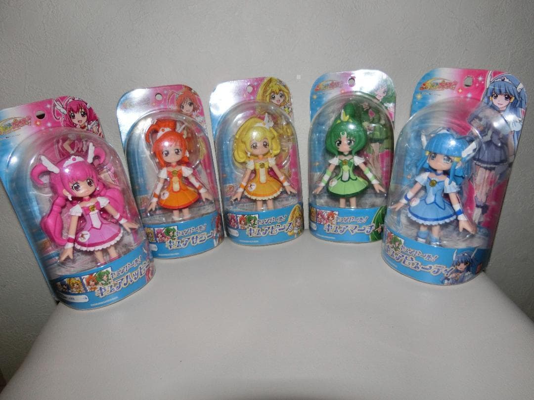 【未開封・激レア】キュアドール　歴代プリキュア全33体 + 6体