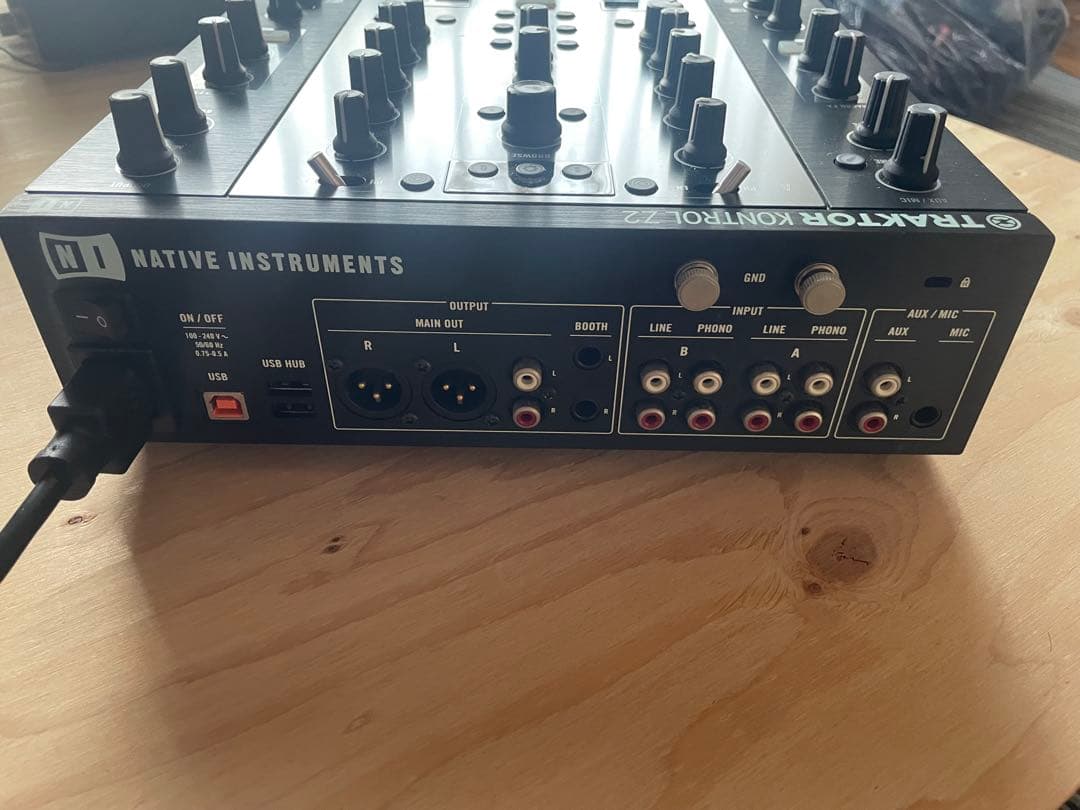 レアTRAKTOR KONTROL Z2 DJミキサー