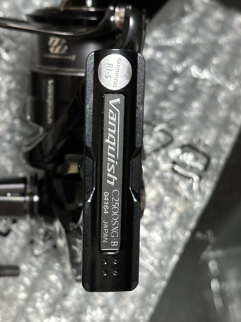 シマノ 19ヴァンキッシュ C2500SXG 極美品　ハンドル45ミリ50ミリ