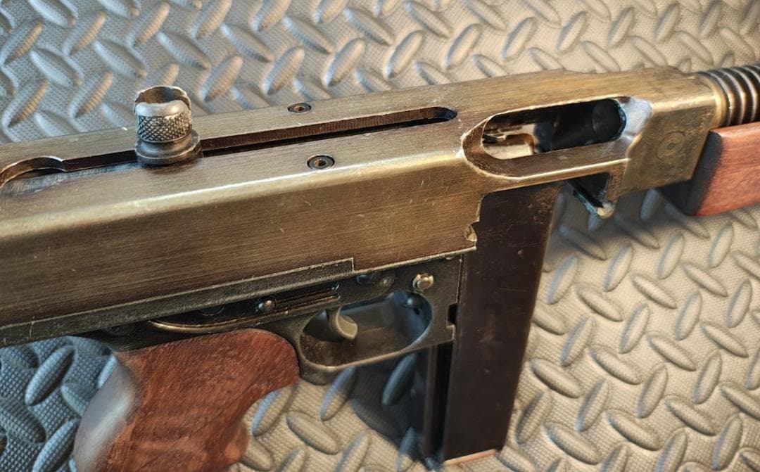 B*9様 mgcトンプソンM1921モデルガン（SMG刻印）