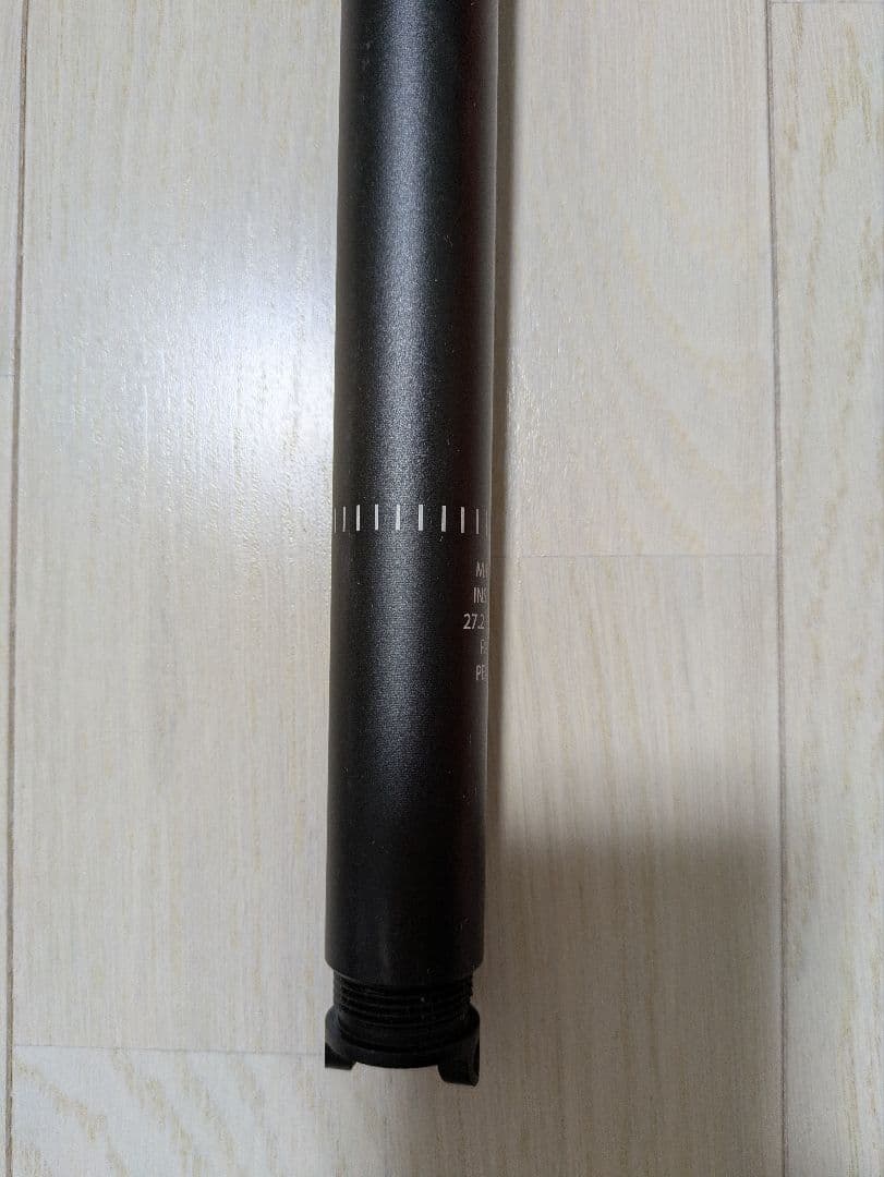 レッドシフト　サスペンションシートポスト 27.2 x 350mm