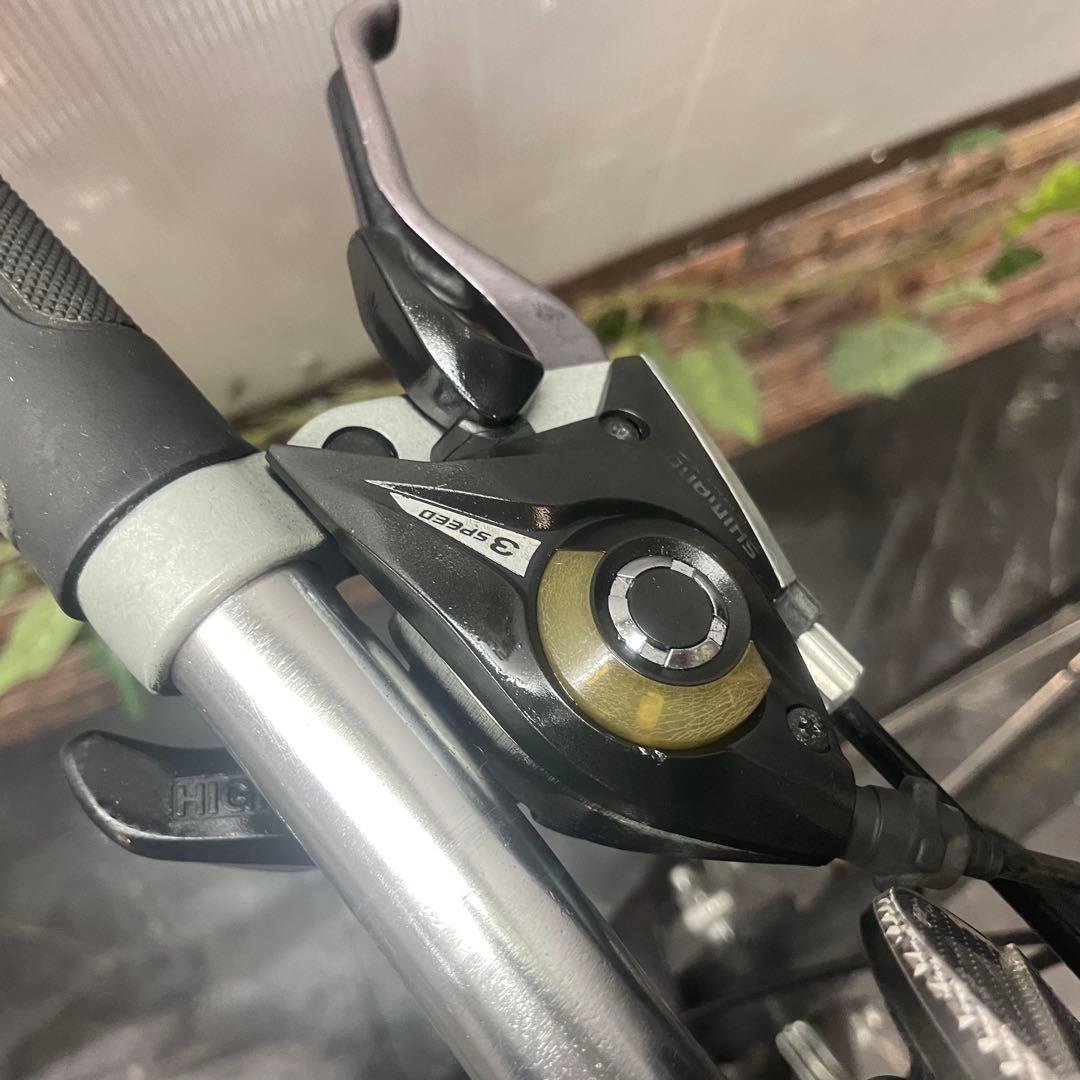 【59】クロスバイク GIANT ESCAPE R3 ブラック×グレー 700C