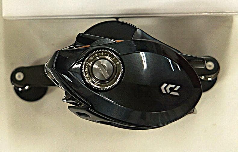 0042　釣り　リール　フィッシング　DAIWA ADMIRA A