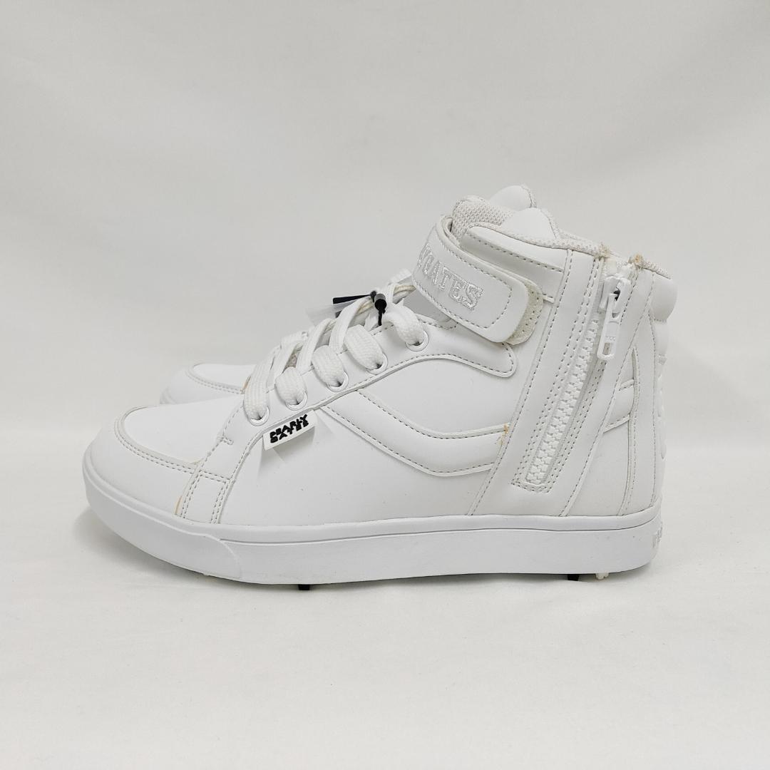 ○★新品 未使用 パーリーゲイツ ミドルカット ゴルフシューズ ホワイト22.5