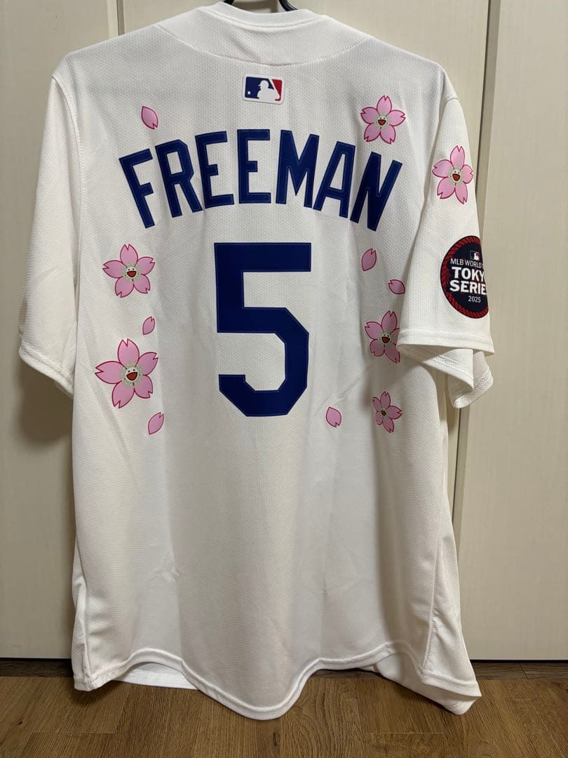 村上隆 mlb ドジャース フリーマン ユニフォーム