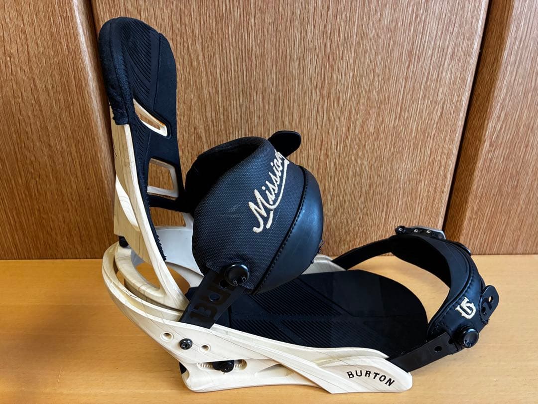 BURTONバインディング 【ミッション（メンズMサイズ）】木目カラー