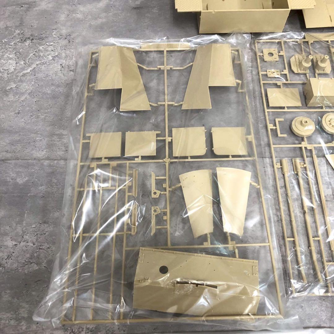 Hummel 150mm自走砲キット 1/35