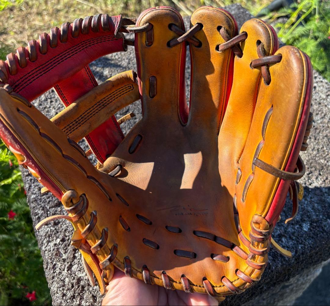 アイピーセレクト　硬式　内野手用　支給品？