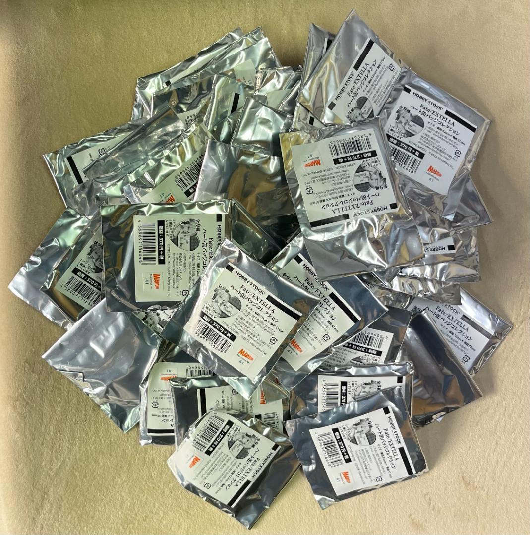 Fate/EXTELLA　ハート缶バッジコレクション　バラ50個　未開封品