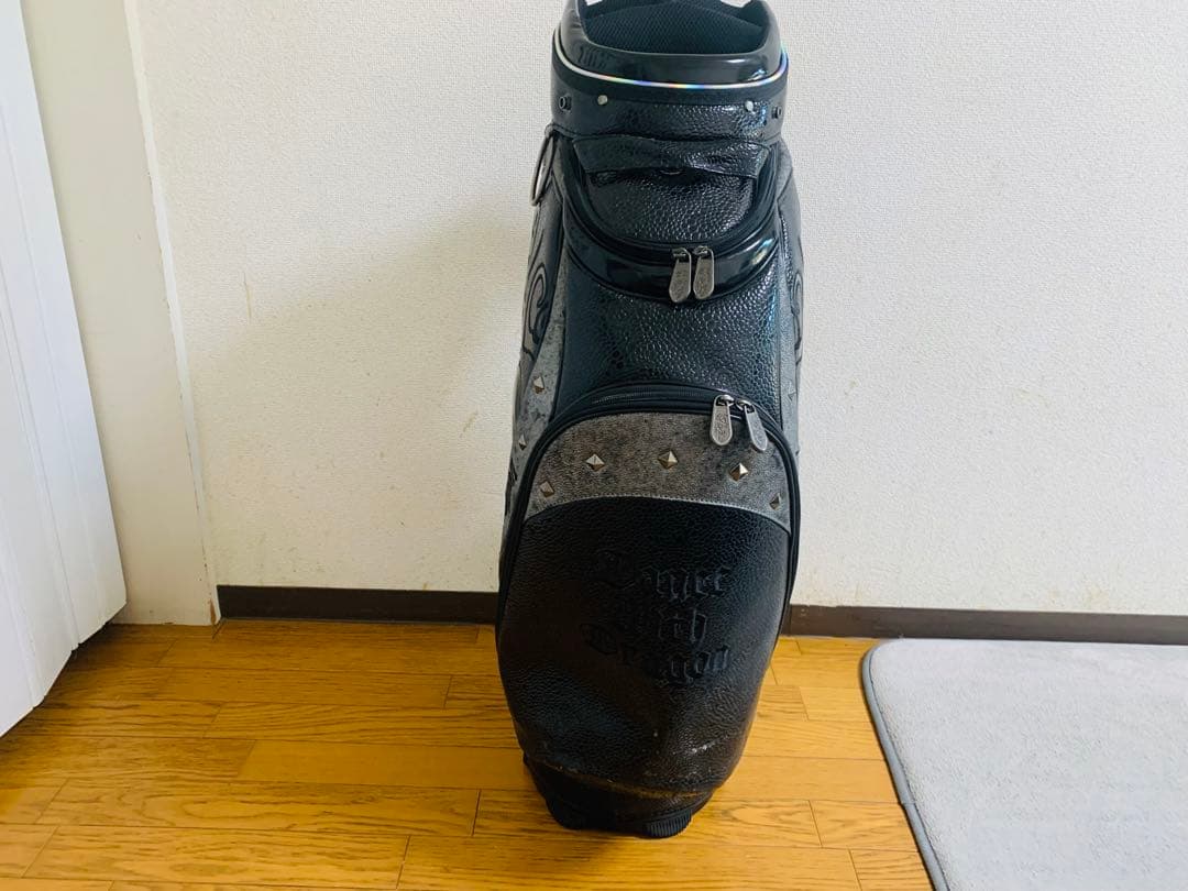 【早い者勝ち・大人気】ダンス・ウィズ・ドラゴン ゴルフバッグ ブラック(消毒済)