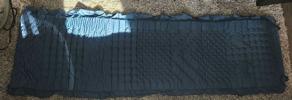 R6 サーマレスト ラグジュアリーマップ　インフレータースリーピングマット