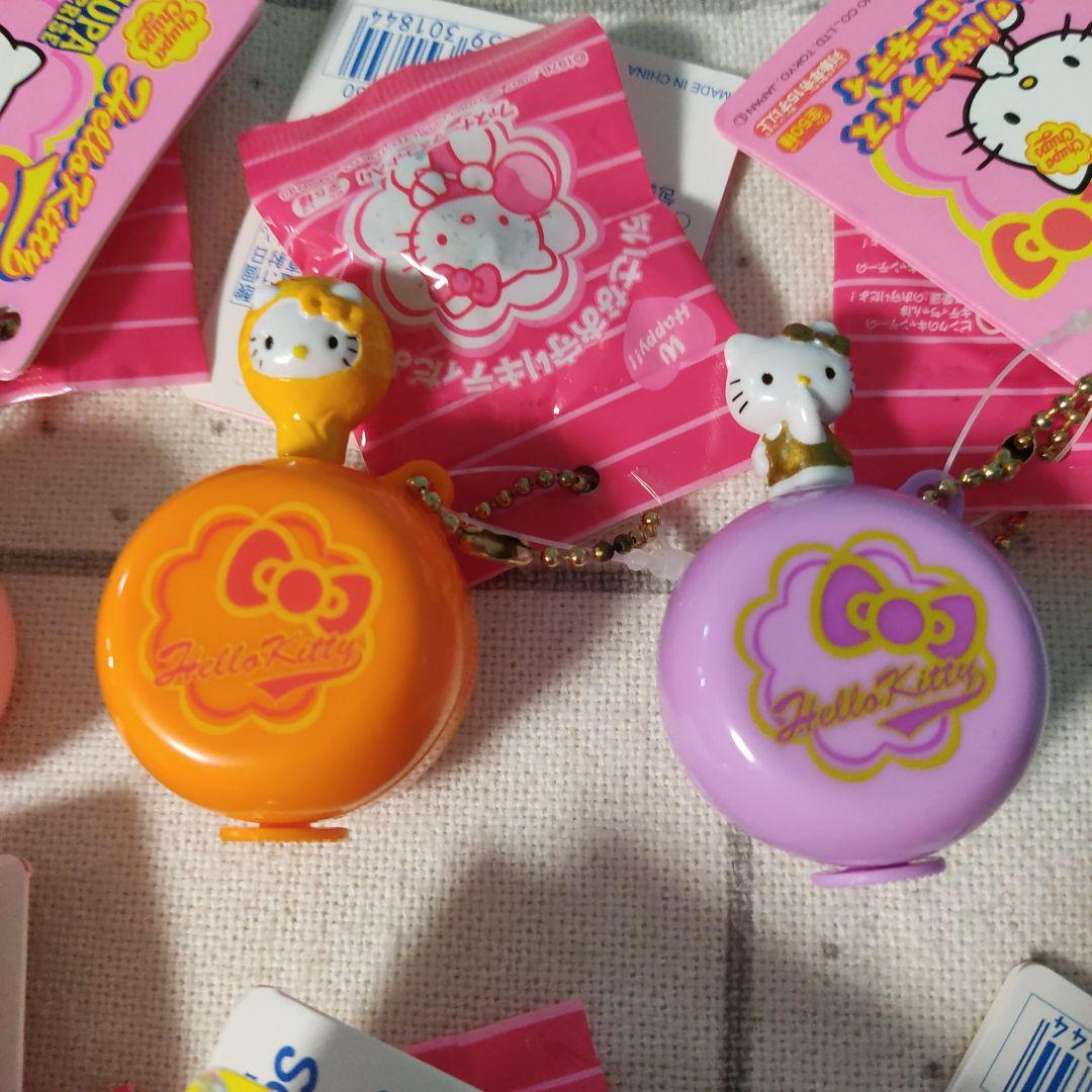 チュッパサプライズ　ハローキティ　ファスナーマスコット　2007年　10種セット