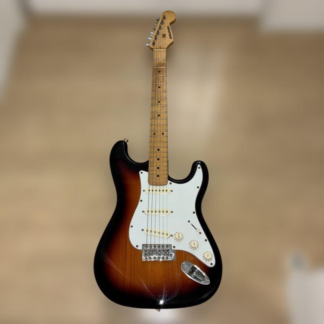 メイプル指板　いい音selder ストラトキャスタータイプ　弦高調整済み　です