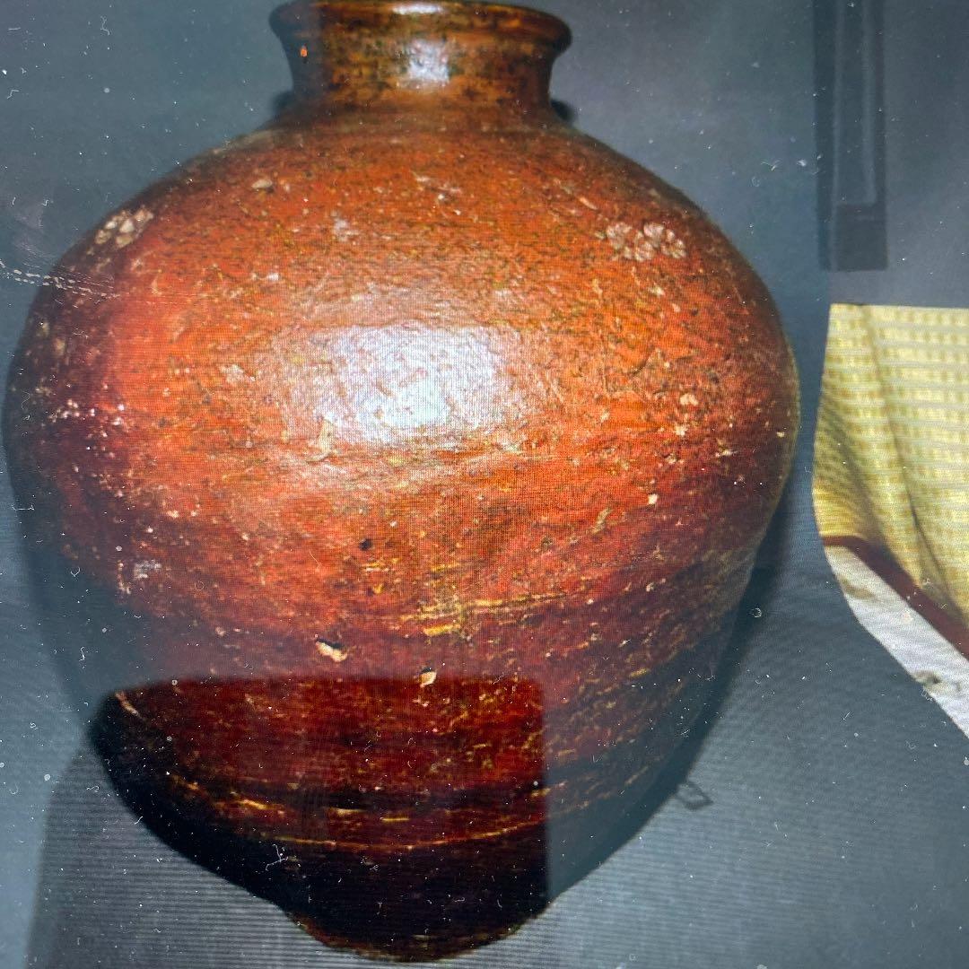 時代のある古い壺　高さ36センチあります。旧家かでてきた品です。